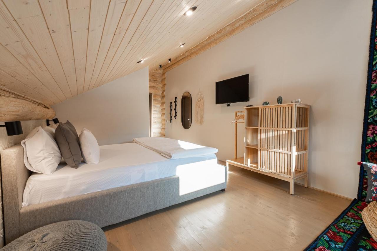 Casa Din Vale Hotel Sacuieu Bagian luar foto