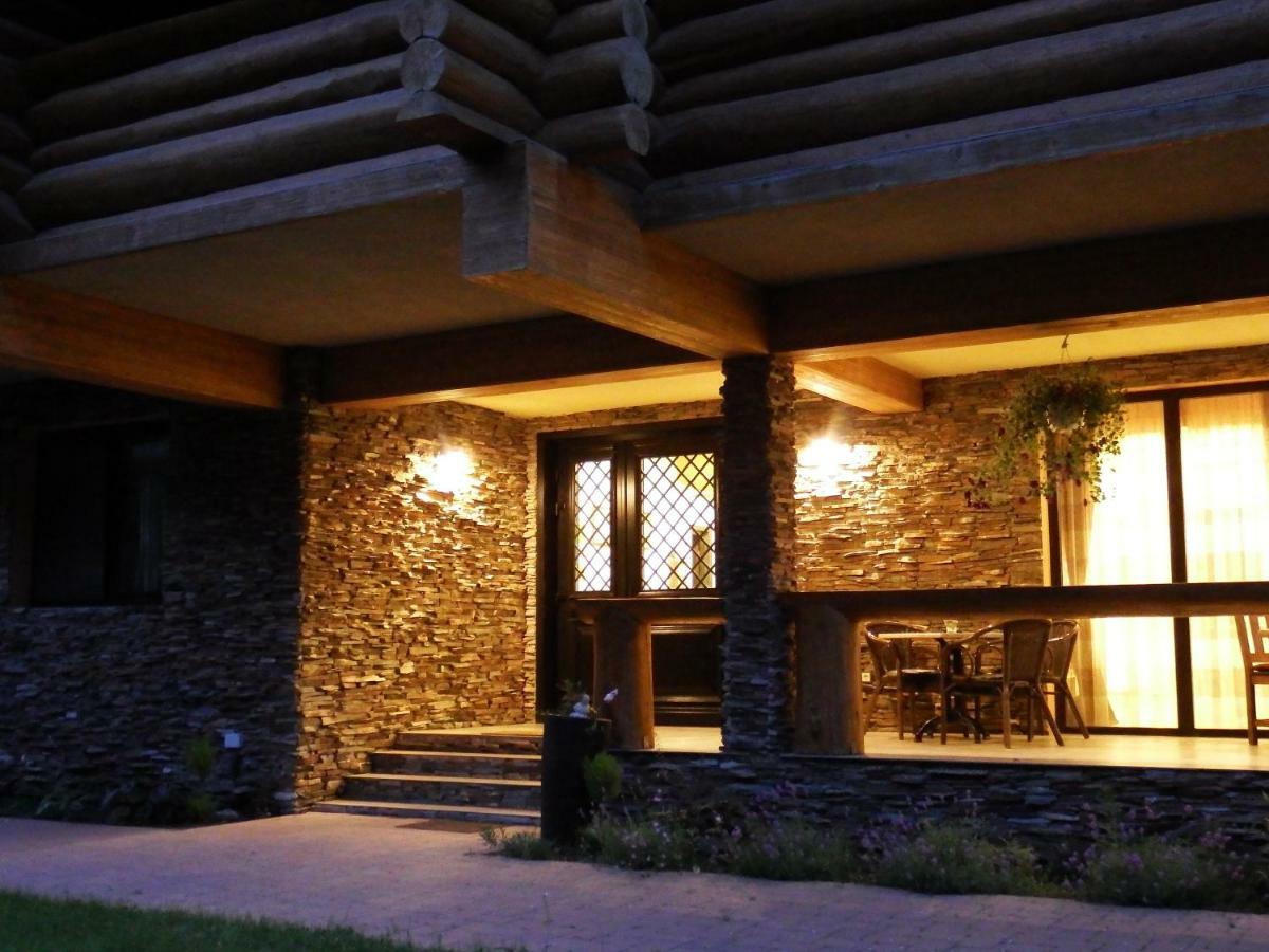 Casa Din Vale Hotel Sacuieu Bagian luar foto