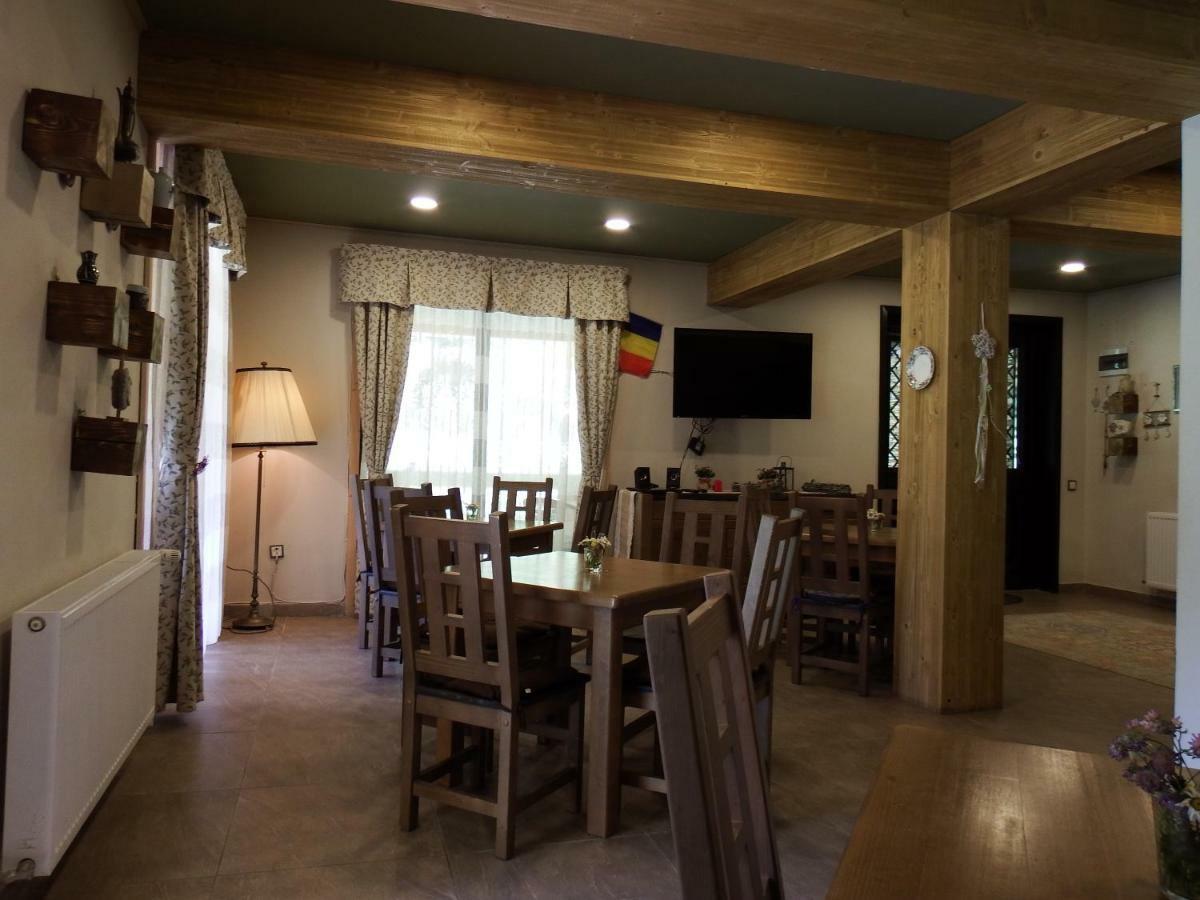 Casa Din Vale Hotel Sacuieu Bagian luar foto