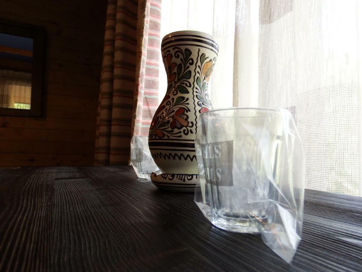 Casa Din Vale Hotel Sacuieu Bagian luar foto