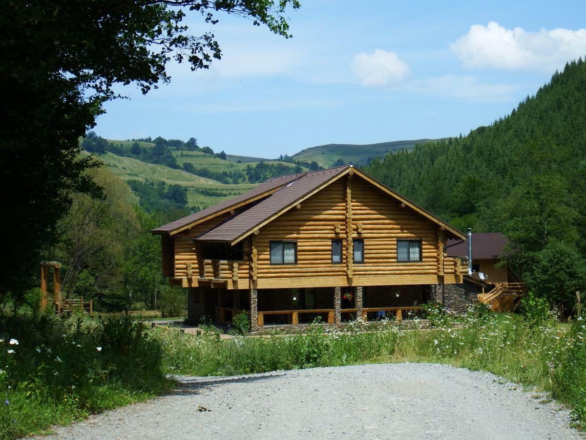 Casa Din Vale Hotel Sacuieu Bagian luar foto