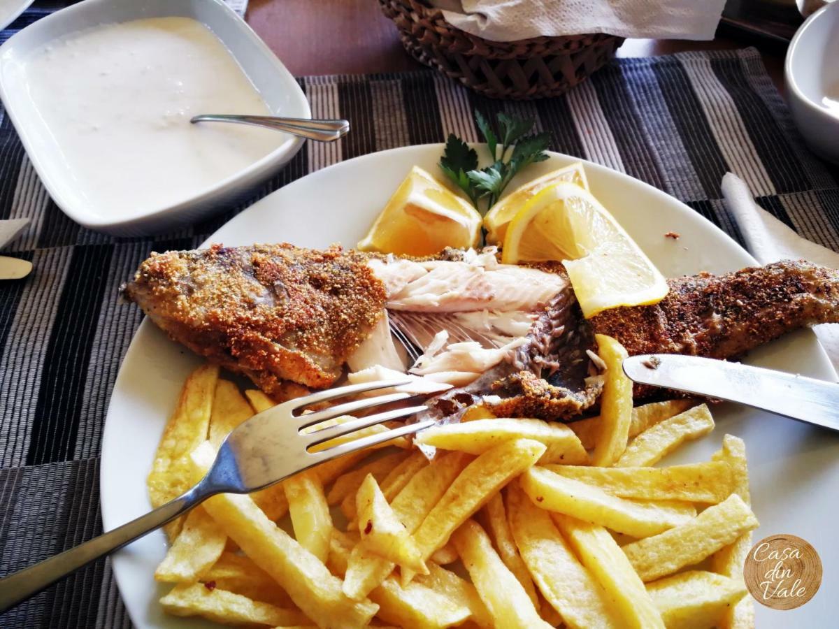 Casa Din Vale Hotel Sacuieu Bagian luar foto
