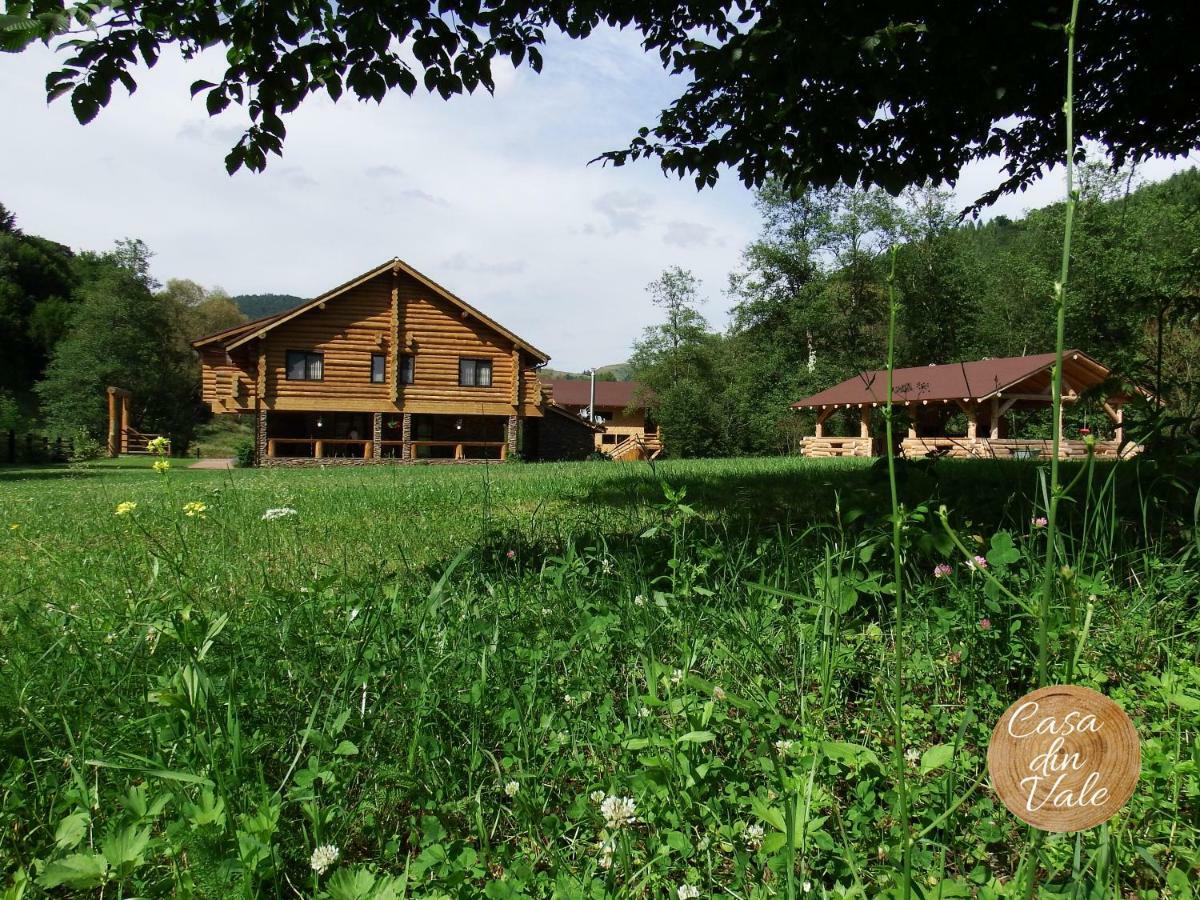 Casa Din Vale Hotel Sacuieu Bagian luar foto