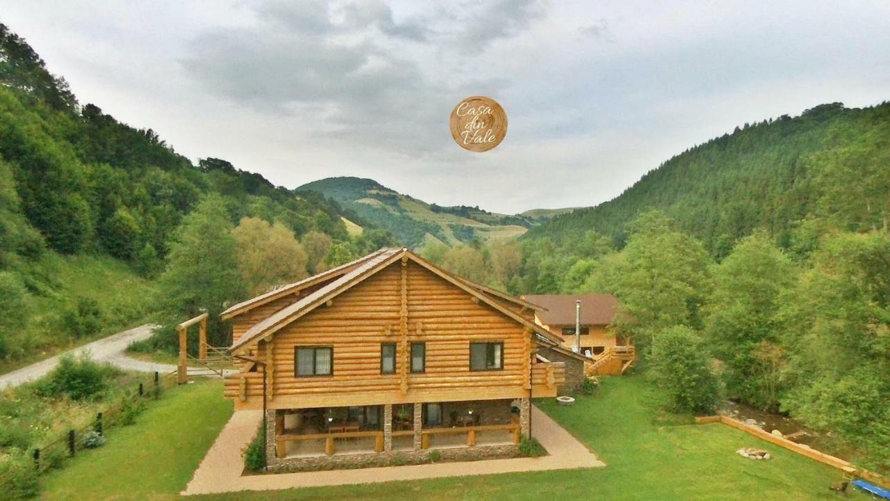 Casa Din Vale Hotel Sacuieu Bagian luar foto